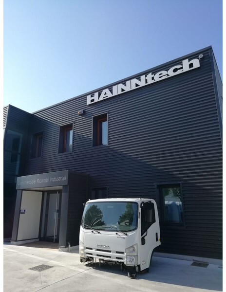 Isuzu NPR 85 "M - P - Q" - الكابينة والداخلية - شاحنة: صورة 2 Isuzu NPR 85 "M - P - Q" - الكابينة والداخلية - شاحنة: صورة 2