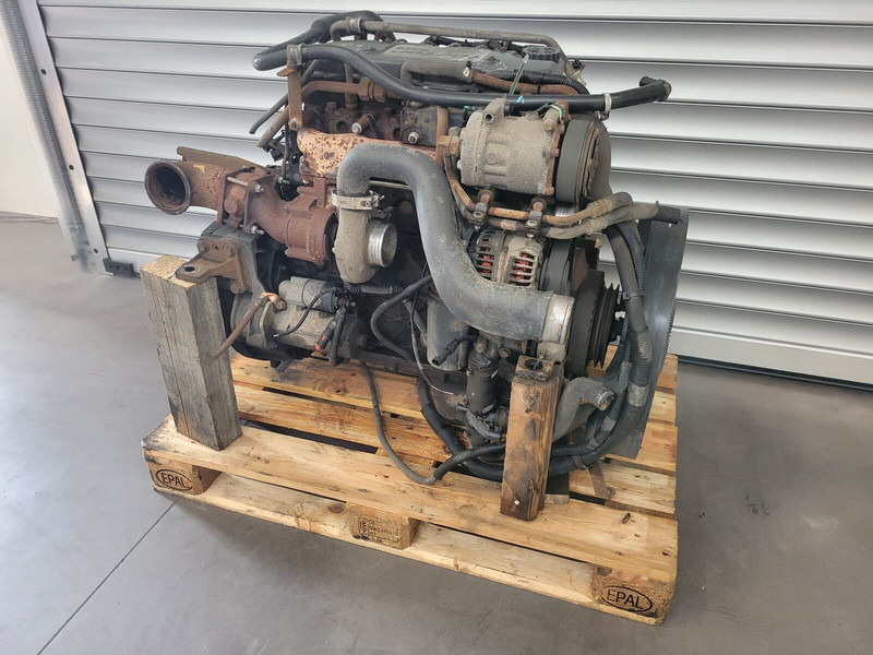 Iveco EUROCARGO F4AE0481 TECTOR 4 EURO 3 - محرك - شاحنة: صورة 4 Iveco EUROCARGO F4AE0481 TECTOR 4 EURO 3 - محرك - شاحنة: صورة 4