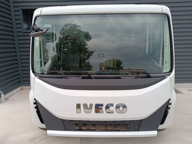Iveco Eurocargo Euro 6 - الكابينة والداخلية - شاحنة: صورة 2 Iveco Eurocargo Euro 6 - الكابينة والداخلية - شاحنة: صورة 2