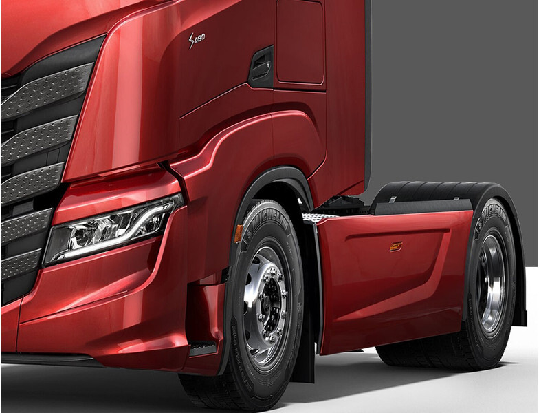 Iveco S WAY EURO 6 - ADBlue steps / scalini ADBlue - الإيروديناميكية/ الجناح الخلفي - شاحنة: صورة 3 Iveco S WAY EURO 6 - ADBlue steps / scalini ADBlue - الإيروديناميكية/ الجناح الخلفي - شاحنة: صورة 3