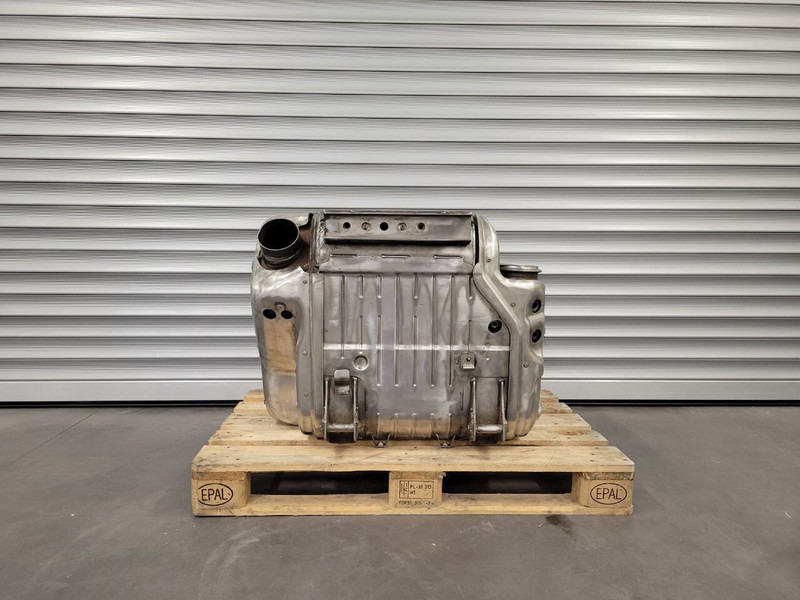 Iveco STRALIS EURO 6 NEW PARTS INSIDE - محول حفاز - شاحنة: صورة 5 Iveco STRALIS EURO 6 NEW PARTS INSIDE - محول حفاز - شاحنة: صورة 5