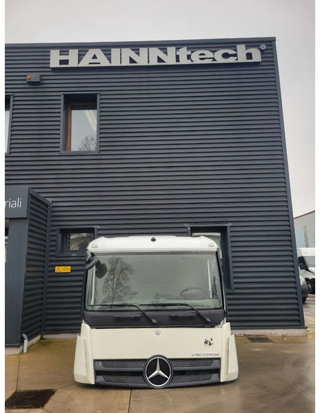 Mercedes-Benz Arocs - Actros Classicspace - الكابينة والداخلية - شاحنة: صورة 4 Mercedes-Benz Arocs - Actros Classicspace - الكابينة والداخلية - شاحنة: صورة 4