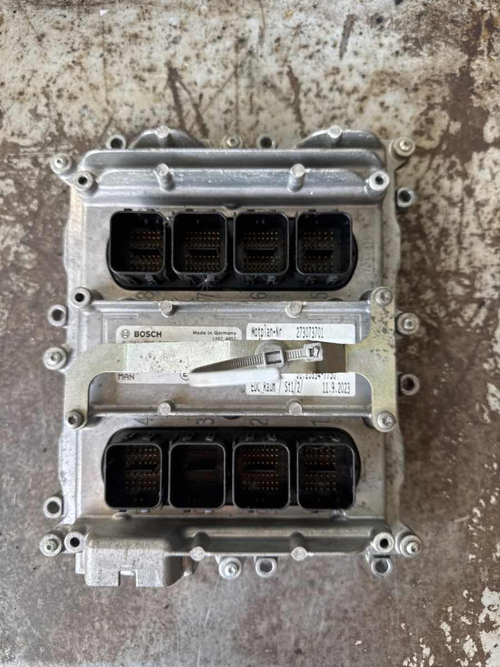 MAN ENGINE ECU 51.25834-7750 - النظام الكهربائي - شاحنة: صورة 2 MAN ENGINE ECU 51.25834-7750 - النظام الكهربائي - شاحنة: صورة 2