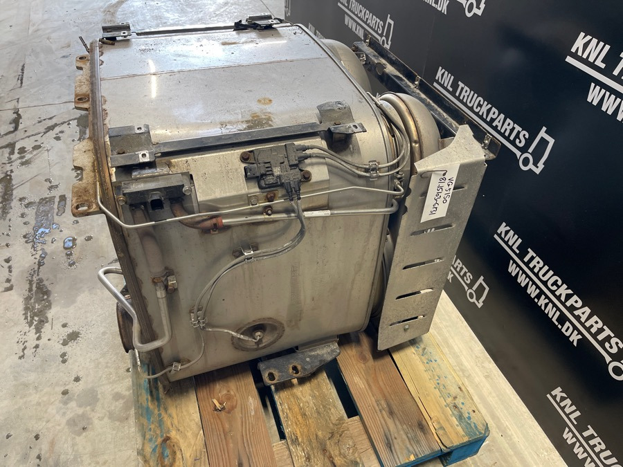 MAN EXHAUST SILENCER 81.15103-6182 - علبة العادم/ نظام العادم - شاحنة: صورة 1 MAN EXHAUST SILENCER 81.15103-6182 - علبة العادم/ نظام العادم - شاحنة: صورة 1