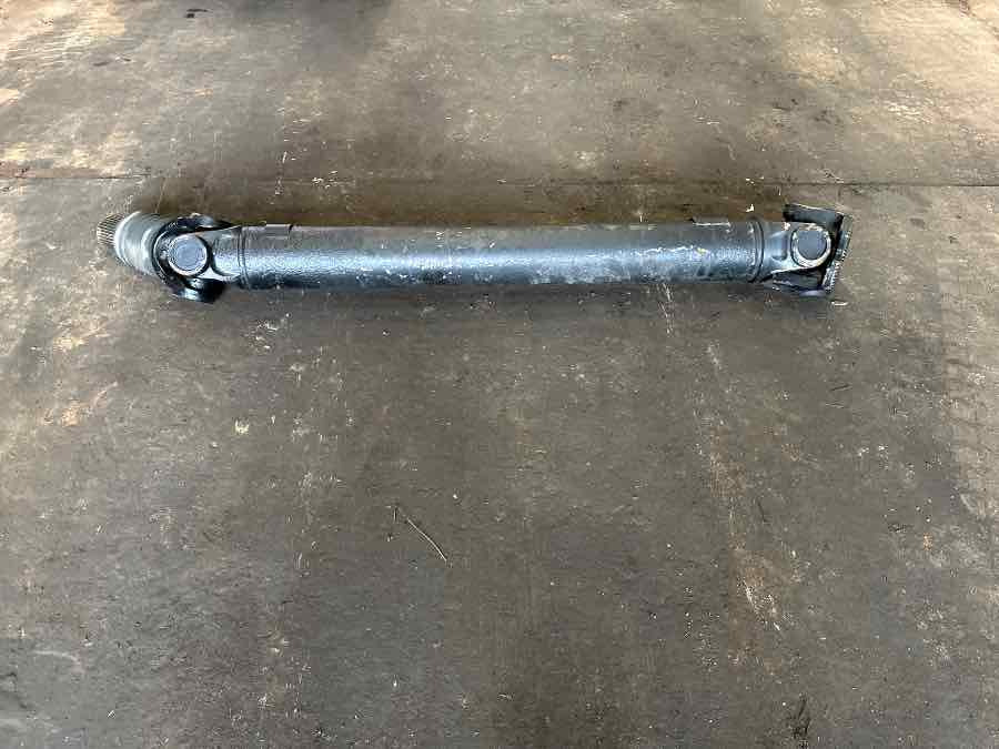 MAN PROPSHAFT 81.36335-6144 - عمود الكردان - شاحنة: صورة 1 MAN PROPSHAFT 81.36335-6144 - عمود الكردان - شاحنة: صورة 1