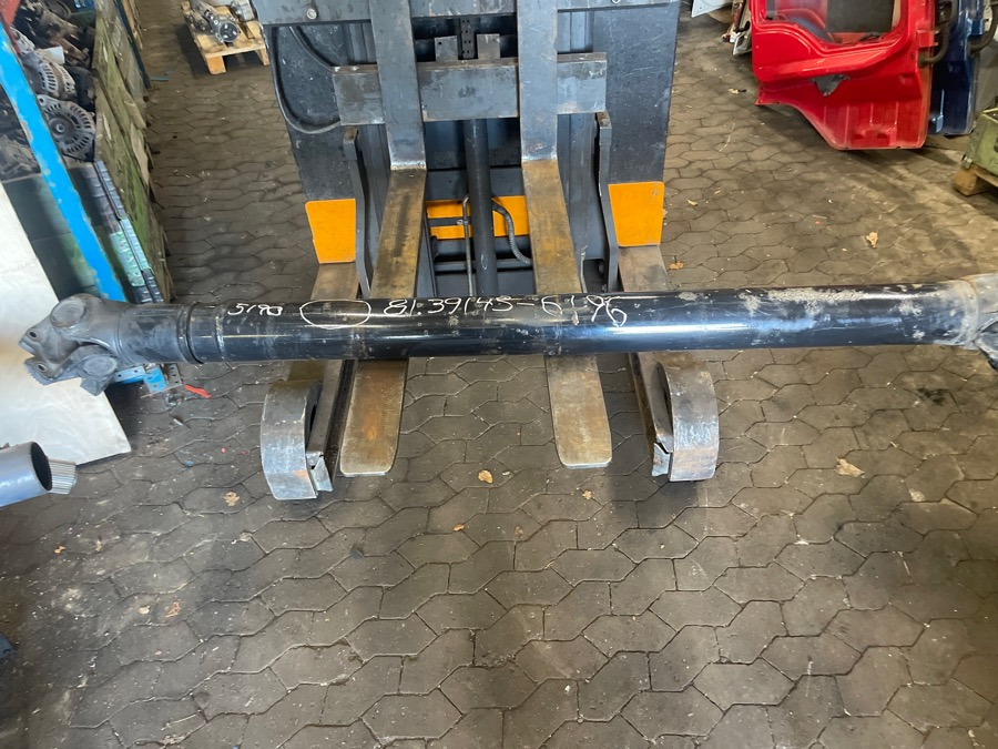 MAN PROPSHAFT 81.39143-6196 - عمود الكردان - شاحنة: صورة 1 MAN PROPSHAFT 81.39143-6196 - عمود الكردان - شاحنة: صورة 1