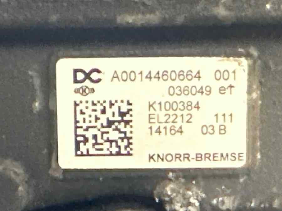 MERCEDES AIR VALVE A0014460664 - قطع الغيار - حافلة: صورة 2 MERCEDES AIR VALVE A0014460664 - قطع الغيار - حافلة: صورة 2
