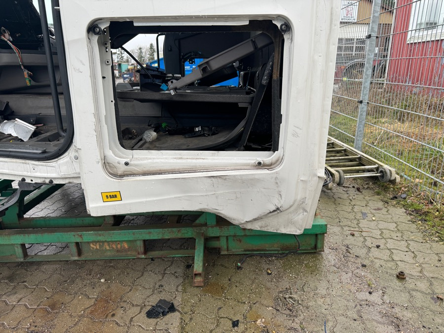 SCANIA CABINE NGR CR20 - كابينة - شاحنة: صورة 3 SCANIA CABINE NGR CR20 - كابينة - شاحنة: صورة 3