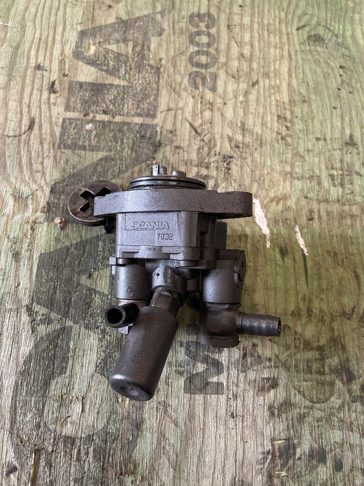 SCANIA FEED PUMP 1532664 - نظام الوقود - شاحنة: صورة 1 SCANIA FEED PUMP 1532664 - نظام الوقود - شاحنة: صورة 1