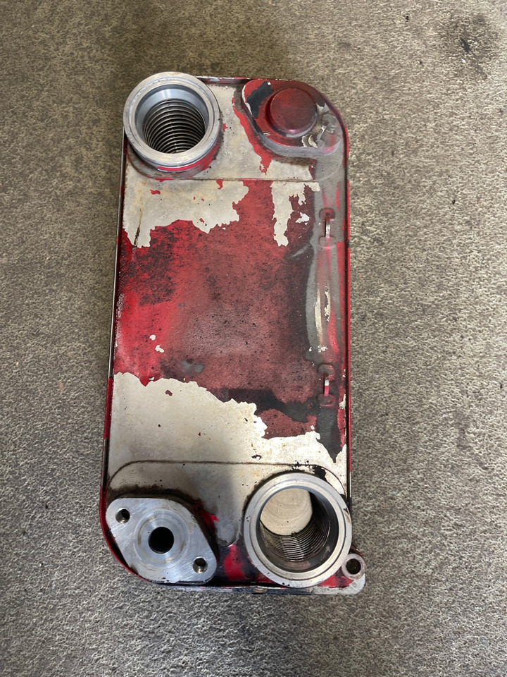 SCANIA OIL COOLER 2155060 - علبة التروس و قطع الغيار - شاحنة: صورة 1 SCANIA OIL COOLER 2155060 - علبة التروس و قطع الغيار - شاحنة: صورة 1