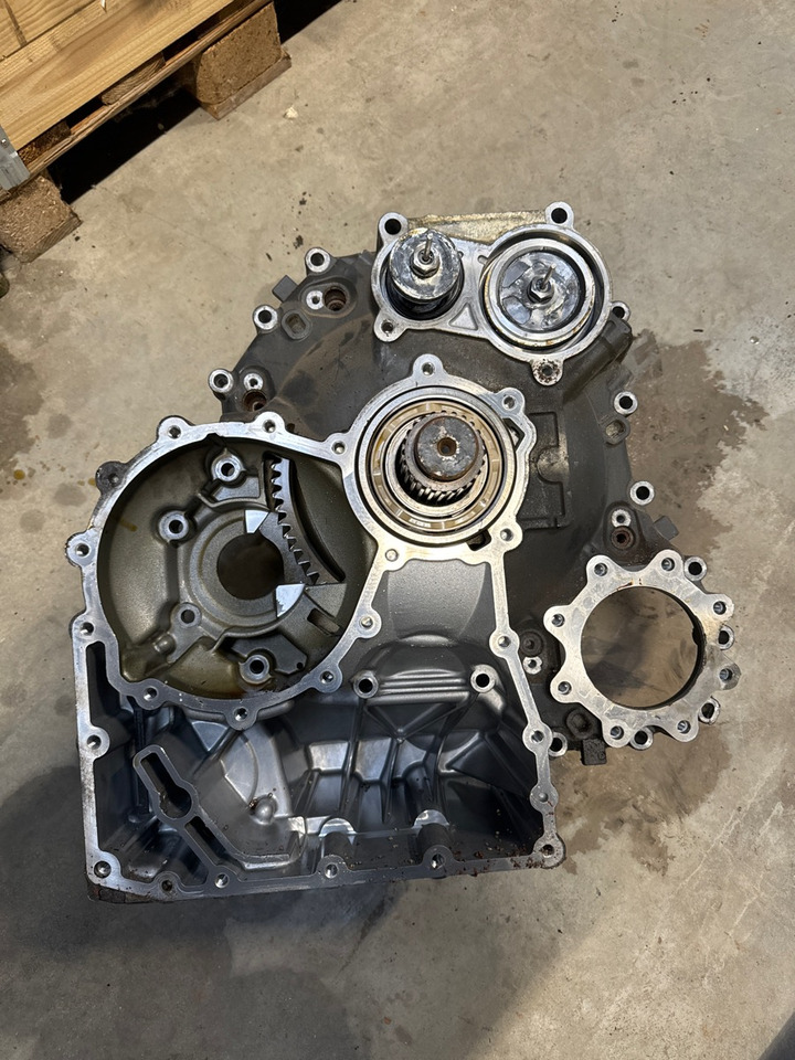 SCANIA PLANETARY GEAR 2292458 - علبة التروس و قطع الغيار - شاحنة: صورة 1 SCANIA PLANETARY GEAR 2292458 - علبة التروس و قطع الغيار - شاحنة: صورة 1