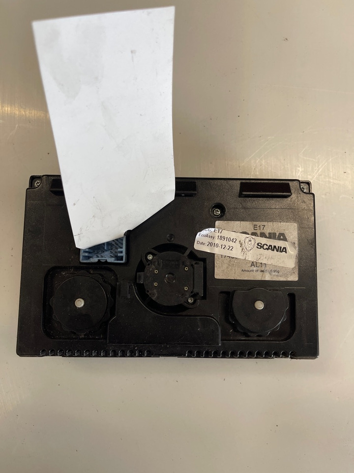 SCANIA S67 ECON : 1891042 - رأس أسطوانية - شاحنة: صورة 1 SCANIA S67 ECON : 1891042 - رأس أسطوانية - شاحنة: صورة 1