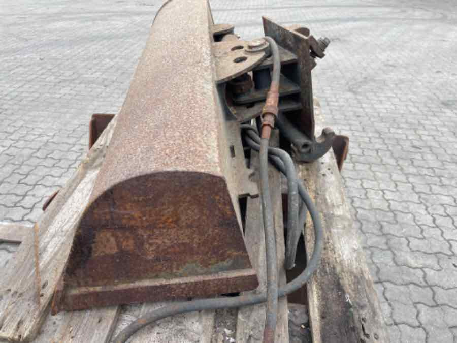 SKOVL MED VIP - بكت حفار - آلات الإنشاء: صورة 3 SKOVL MED VIP - بكت حفار - آلات الإنشاء: صورة 3