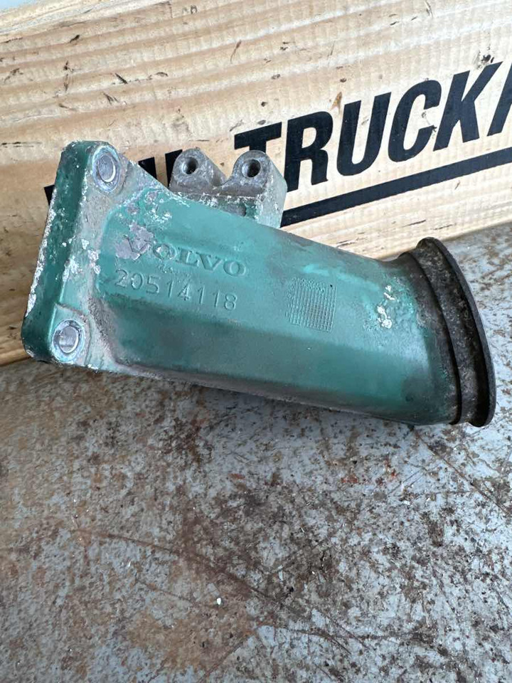 VOLVO AIR PIPE 20514118 - أنبوب سحب الهواء - شاحنة: صورة 1 VOLVO AIR PIPE 20514118 - أنبوب سحب الهواء - شاحنة: صورة 1