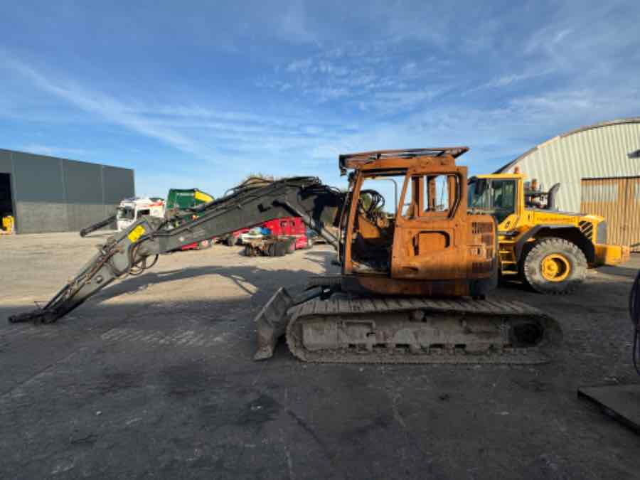 VOLVO CONSTRUCTION EXCAVATOR ECR145 ** FOR PARTS ** - حفار زاحف: صورة 1 VOLVO CONSTRUCTION EXCAVATOR ECR145 ** FOR PARTS ** - حفار زاحف: صورة 1