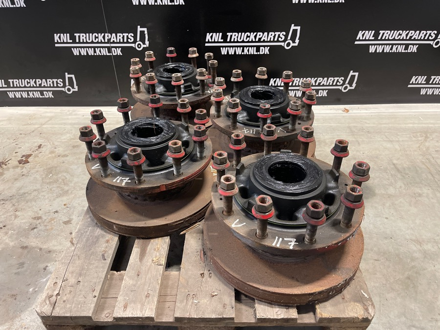 VOLVO REAR AXLE HUB 85109244 - محور - شاحنة: صورة 1 VOLVO REAR AXLE HUB 85109244 - محور - شاحنة: صورة 1