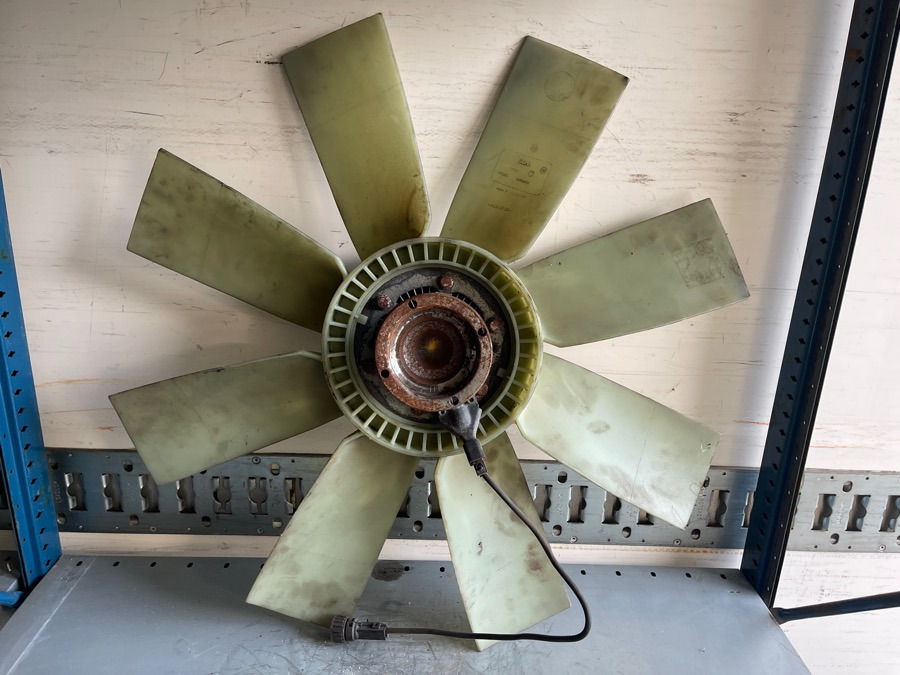 VOLVO VISKOS FAN 20450240 - نظام التبريد - شاحنة: صورة 3 VOLVO VISKOS FAN 20450240 - نظام التبريد - شاحنة: صورة 3