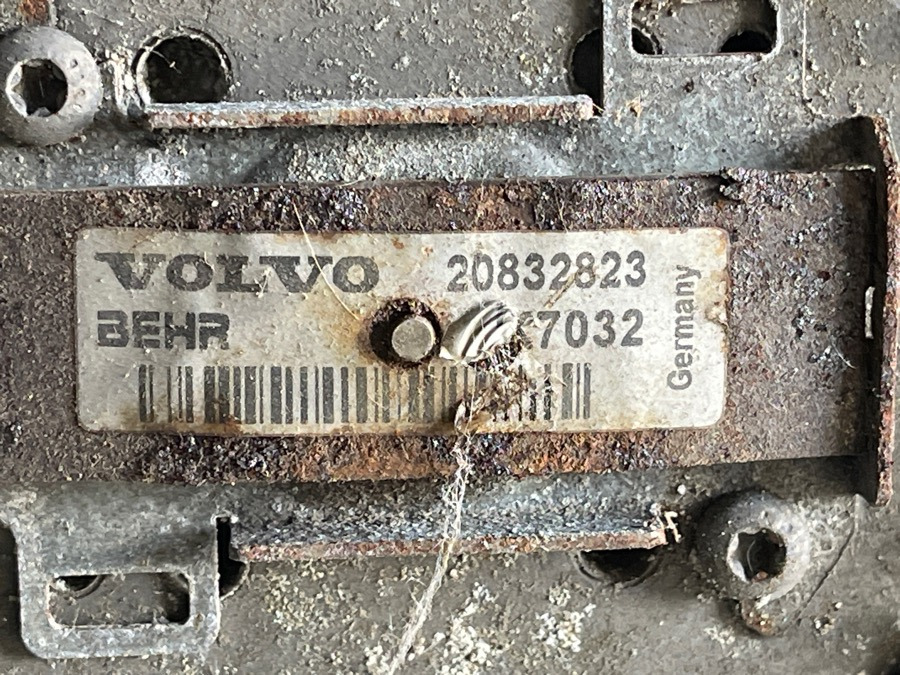 VOLVO VISKOS FAN 20832823 - نظام التبريد - شاحنة: صورة 2 VOLVO VISKOS FAN 20832823 - نظام التبريد - شاحنة: صورة 2