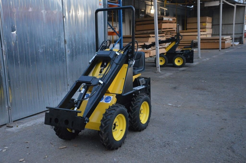 Tur Poland Miniradlader Miniloader Mini hoflader TUR N 520 - شيول صغير: صورة 3 Tur Poland Miniradlader Miniloader Mini hoflader TUR N 520 - شيول صغير: صورة 3