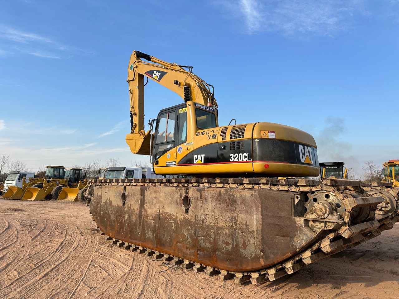 CAT 320CL - حفار برمائي: صورة 1 CAT 320CL - حفار برمائي: صورة 1