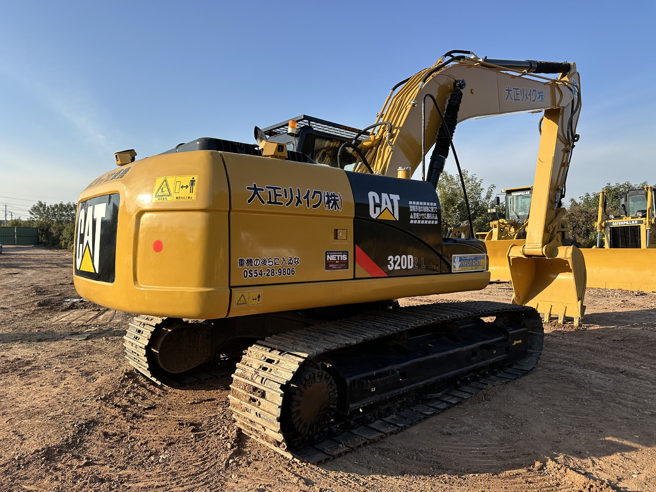 CAT 320D2L - حفار زاحف: صورة 3 CAT 320D2L - حفار زاحف: صورة 3