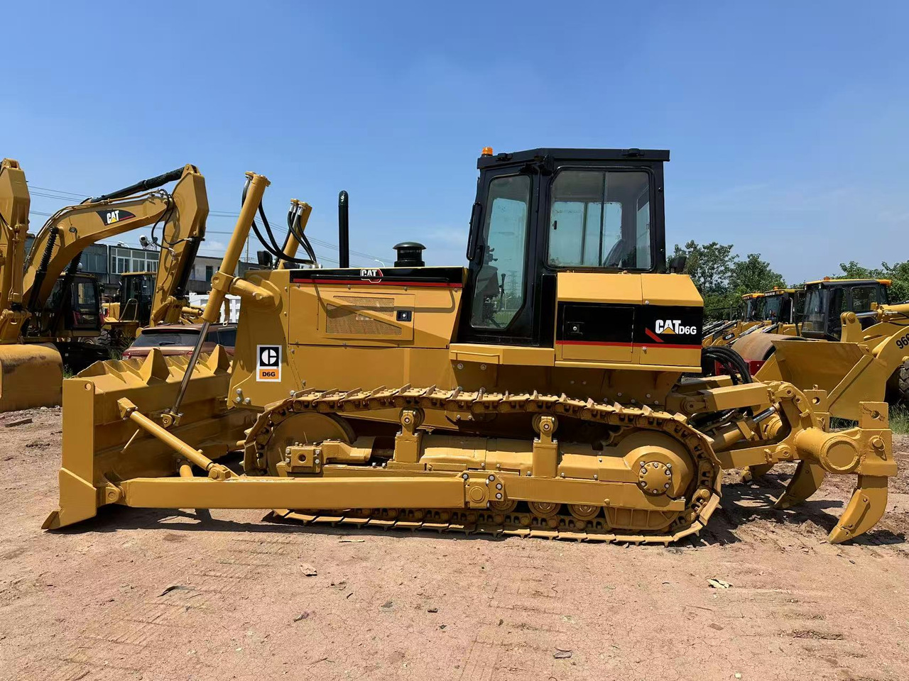 CAT D6G - بلدوزر: صورة 3 CAT D6G - بلدوزر: صورة 3