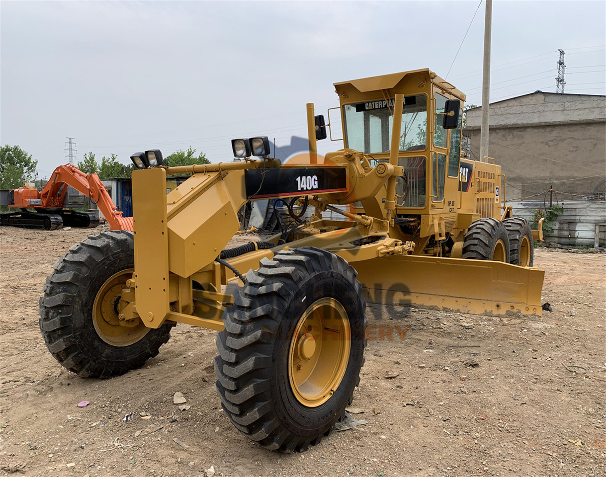 CATERPILLAR 140G - ماكينة تسوية: صورة 1 CATERPILLAR 140G - ماكينة تسوية: صورة 1