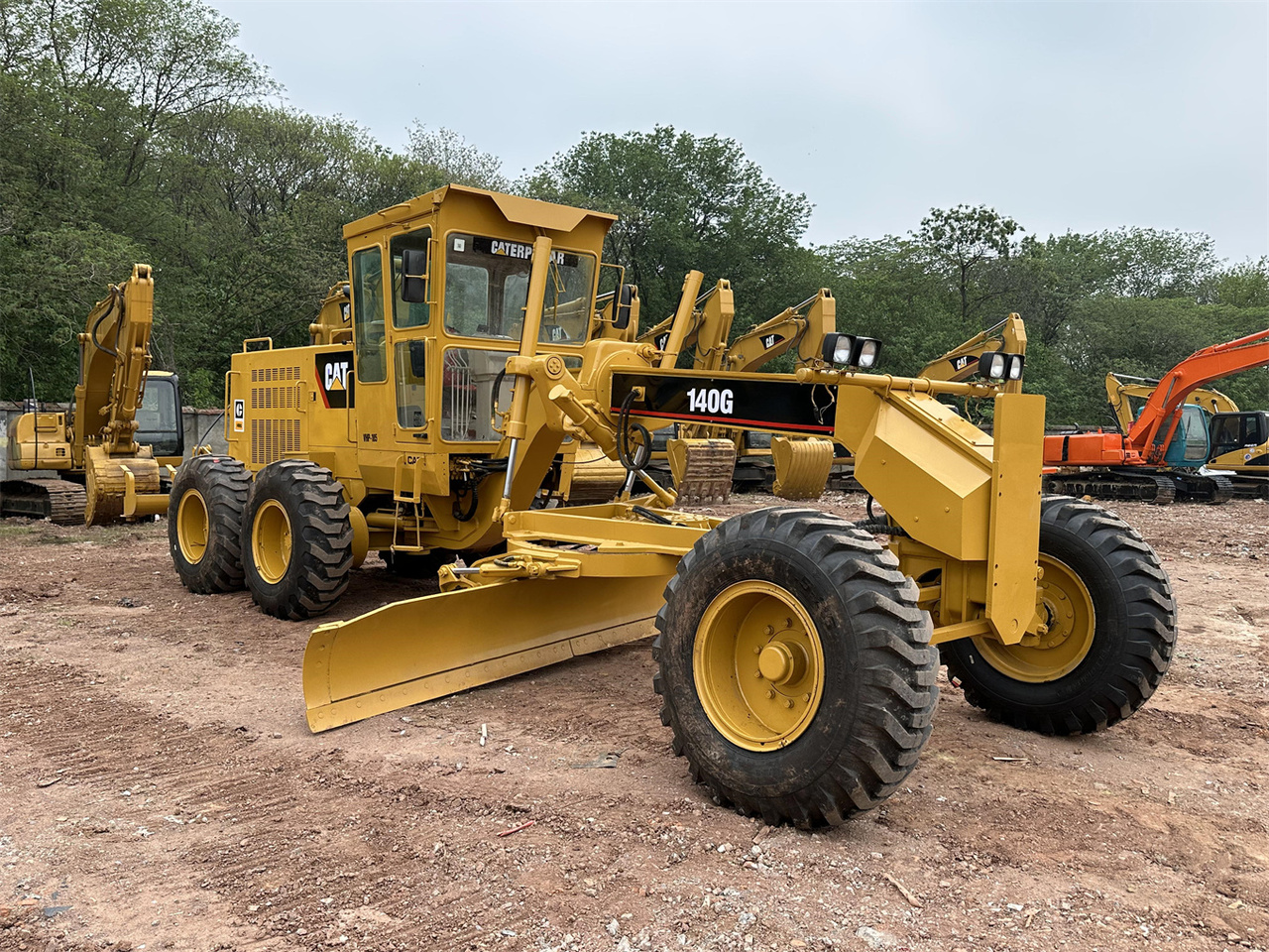 CATERPILLAR 140G - ماكينة تسوية: صورة 2 CATERPILLAR 140G - ماكينة تسوية: صورة 2