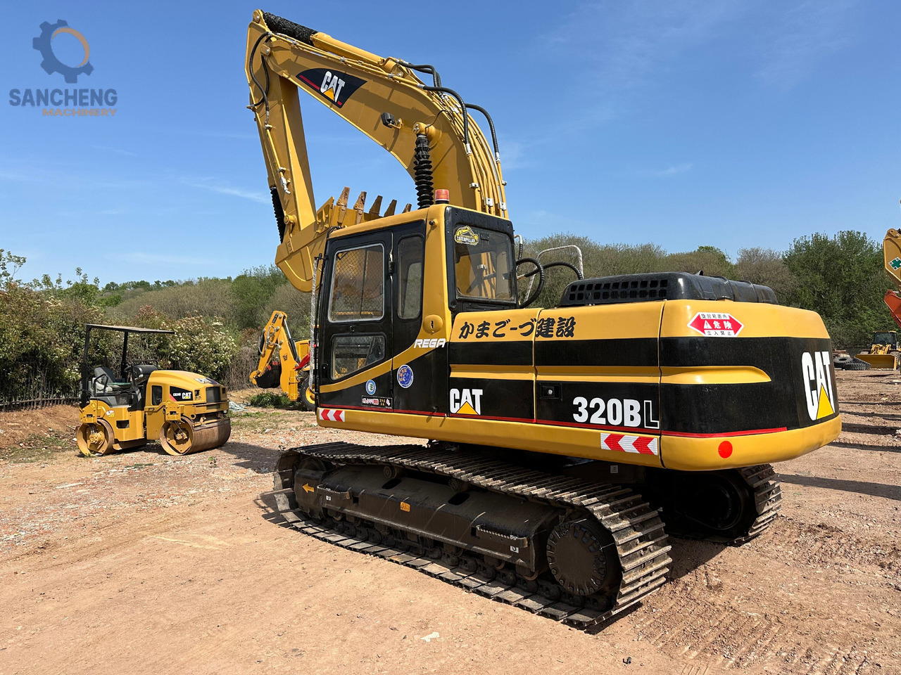 CATERPILLAR 320BL - حفار زاحف: صورة 2 CATERPILLAR 320BL - حفار زاحف: صورة 2