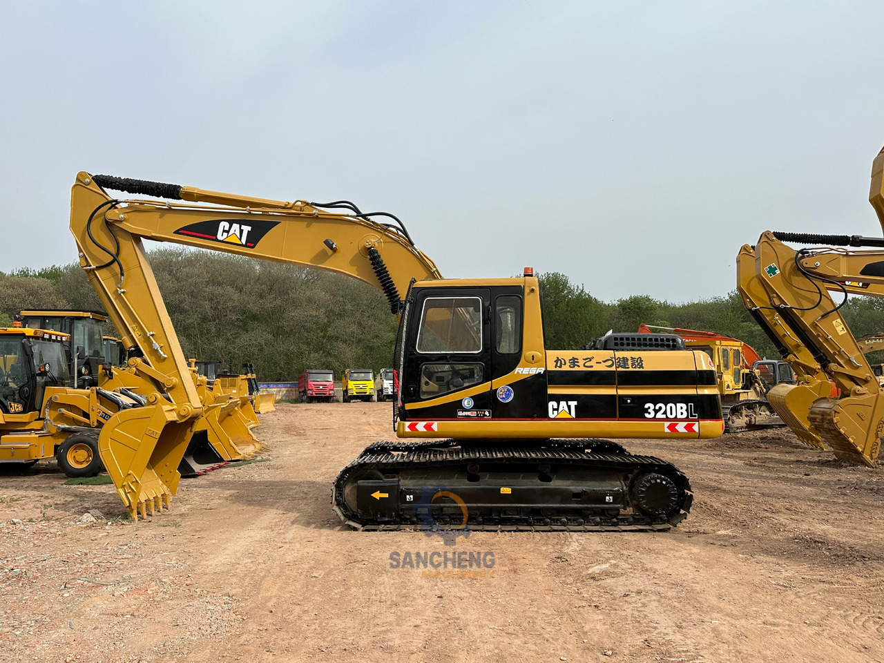CATERPILLAR 320BL - حفار زاحف: صورة 3 CATERPILLAR 320BL - حفار زاحف: صورة 3