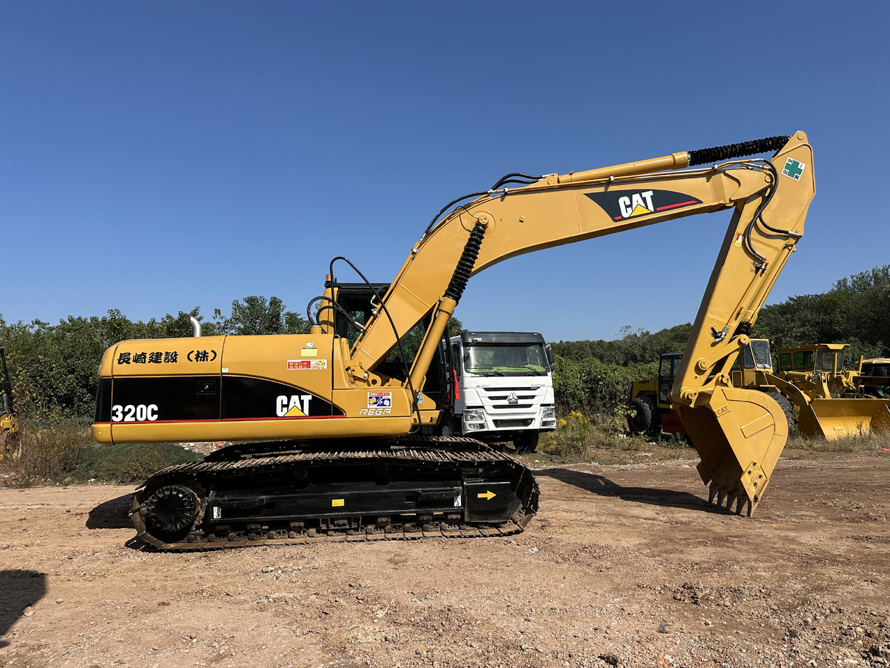 CATERPILLAR 320CL - حفار زاحف: صورة 4 CATERPILLAR 320CL - حفار زاحف: صورة 4