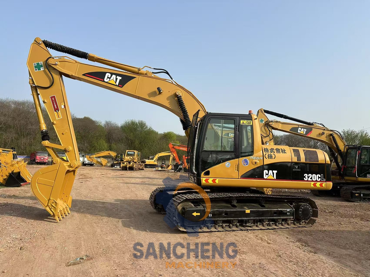 CATERPILLAR 320CL - حفار زاحف: صورة 4 CATERPILLAR 320CL - حفار زاحف: صورة 4