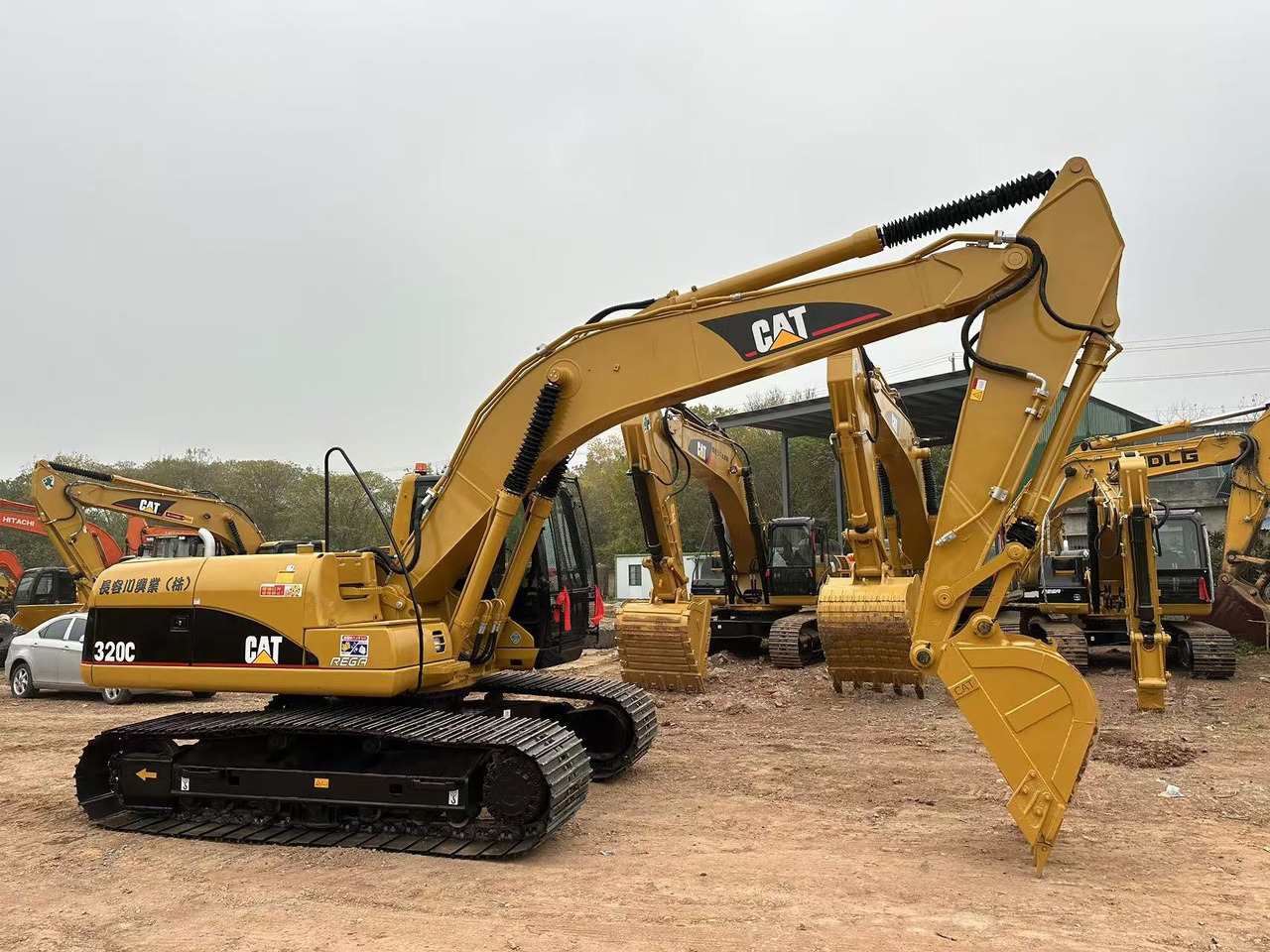 CATERPILLAR 320C - حفار زاحف: صورة 3 CATERPILLAR 320C - حفار زاحف: صورة 3
