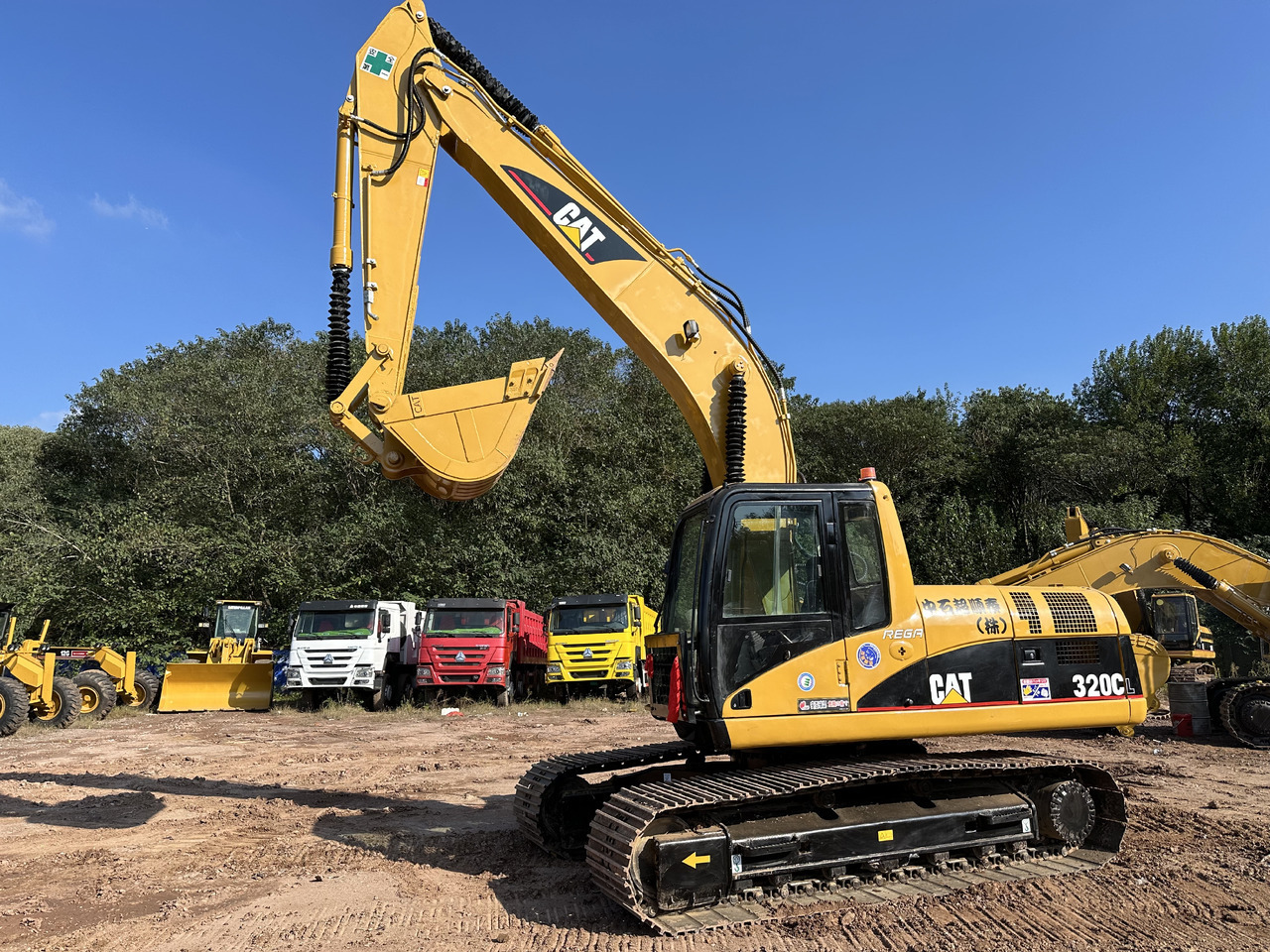 CATERPILLAR 320C - حفار زاحف: صورة 1 CATERPILLAR 320C - حفار زاحف: صورة 1