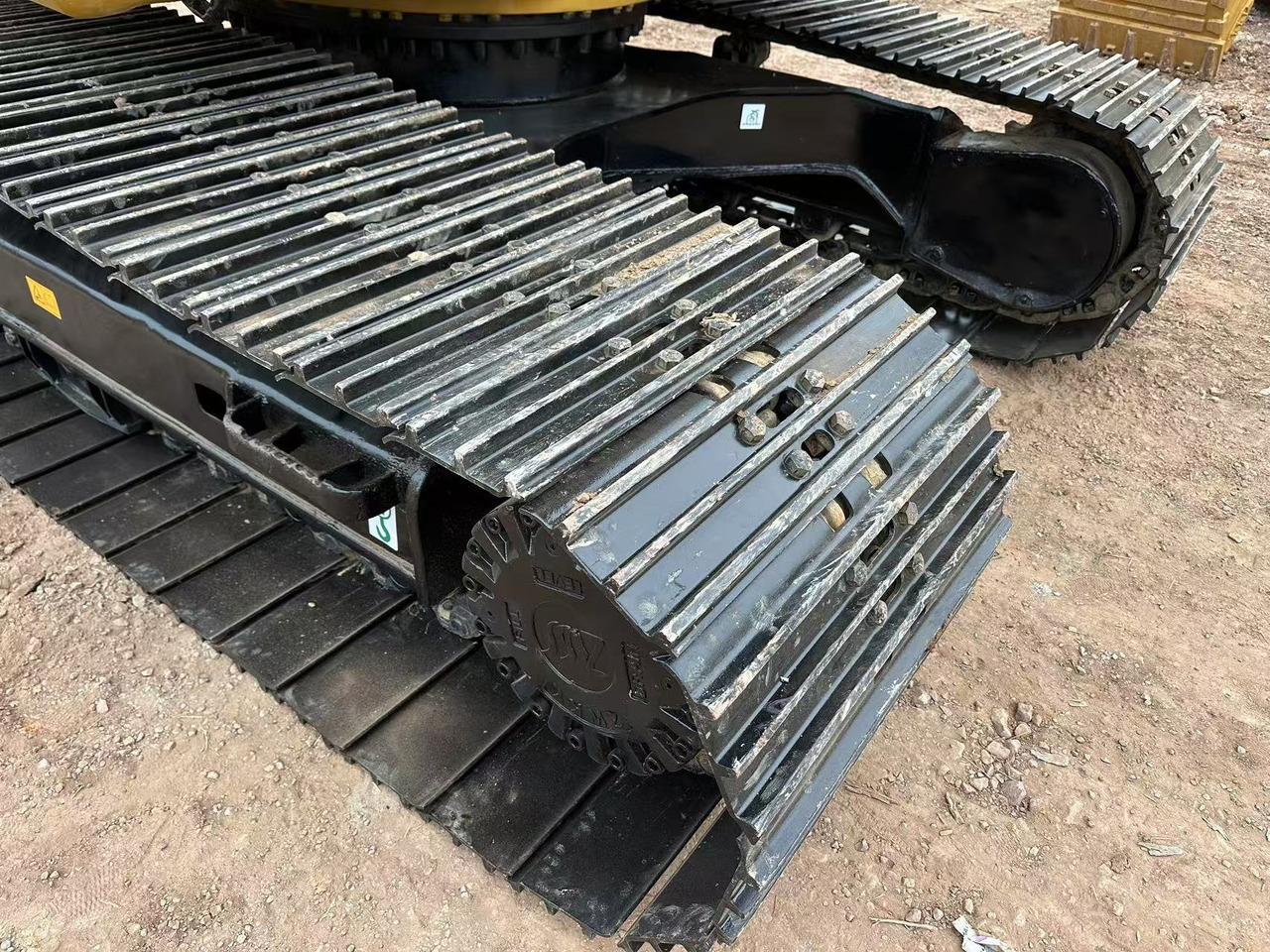 حفار زاحف CATERPILLAR 320C: صورة 11