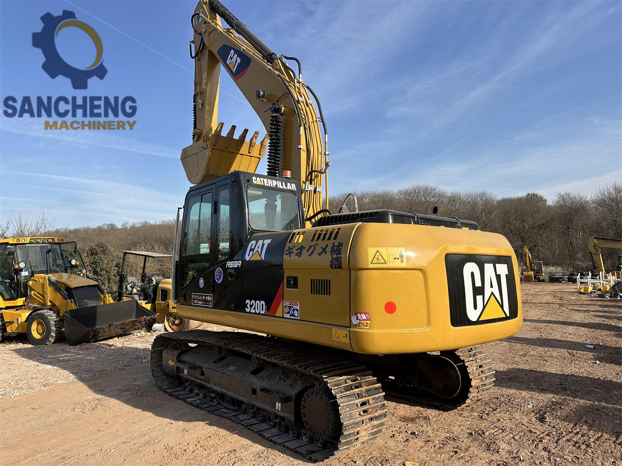 CATERPILLAR 320DL - حفار زاحف: صورة 4 CATERPILLAR 320DL - حفار زاحف: صورة 4