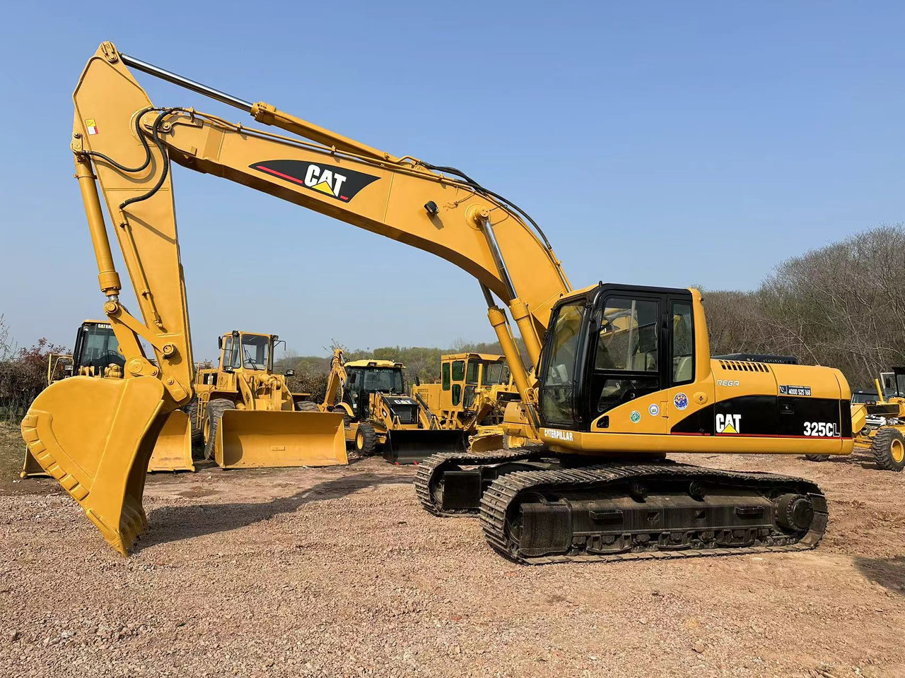 CATERPILLAR 325C - حفار زاحف: صورة 1 CATERPILLAR 325C - حفار زاحف: صورة 1