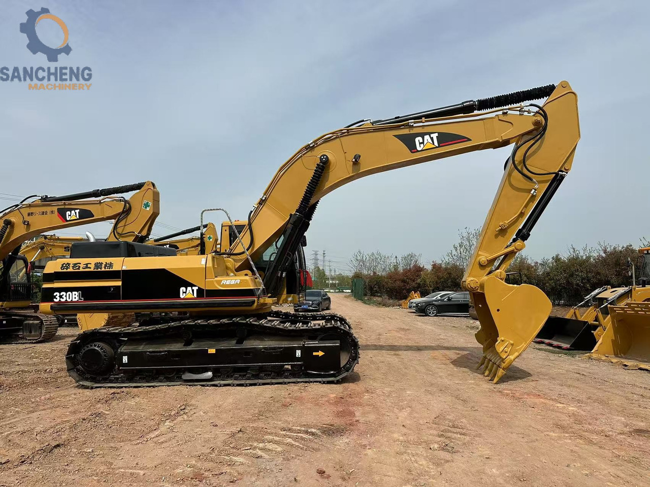 CATERPILLAR 330BL - حفار زاحف: صورة 2 CATERPILLAR 330BL - حفار زاحف: صورة 2