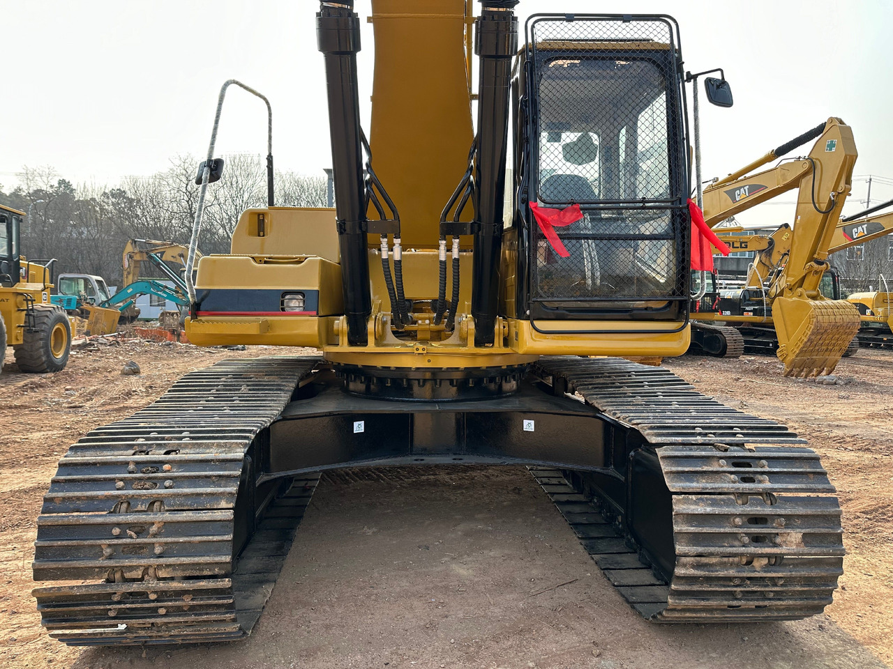 CATERPILLAR 330BL - حفار زاحف: صورة 5 CATERPILLAR 330BL - حفار زاحف: صورة 5