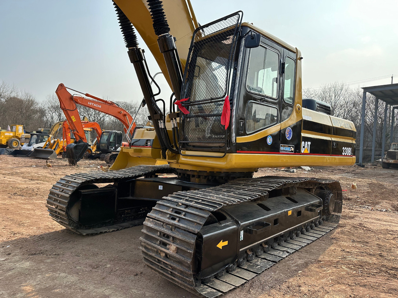 CATERPILLAR 330BL - حفار زاحف: صورة 5 CATERPILLAR 330BL - حفار زاحف: صورة 5