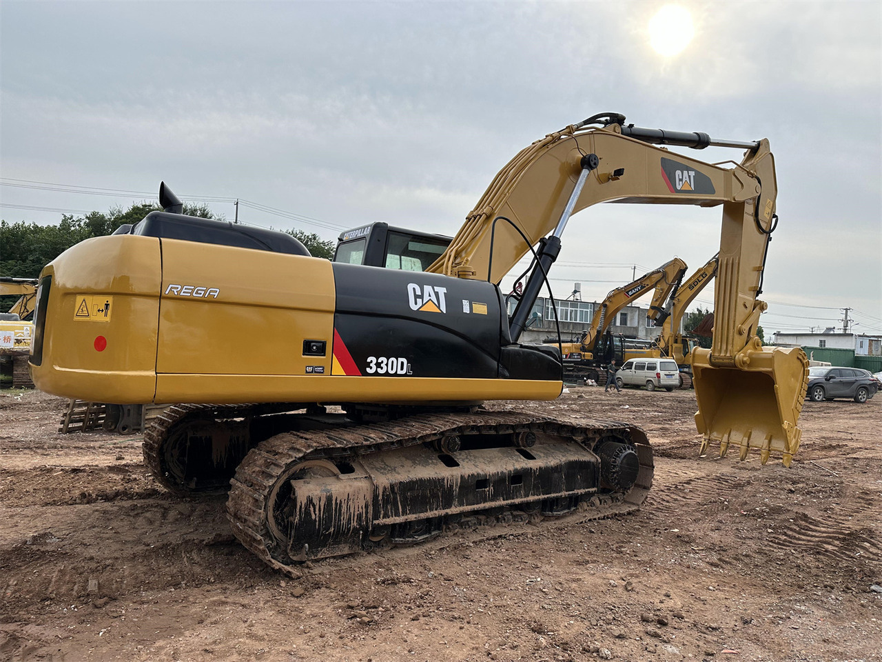 CATERPILLAR 330D excavator - حفار زاحف: صورة 1 CATERPILLAR 330D excavator - حفار زاحف: صورة 1