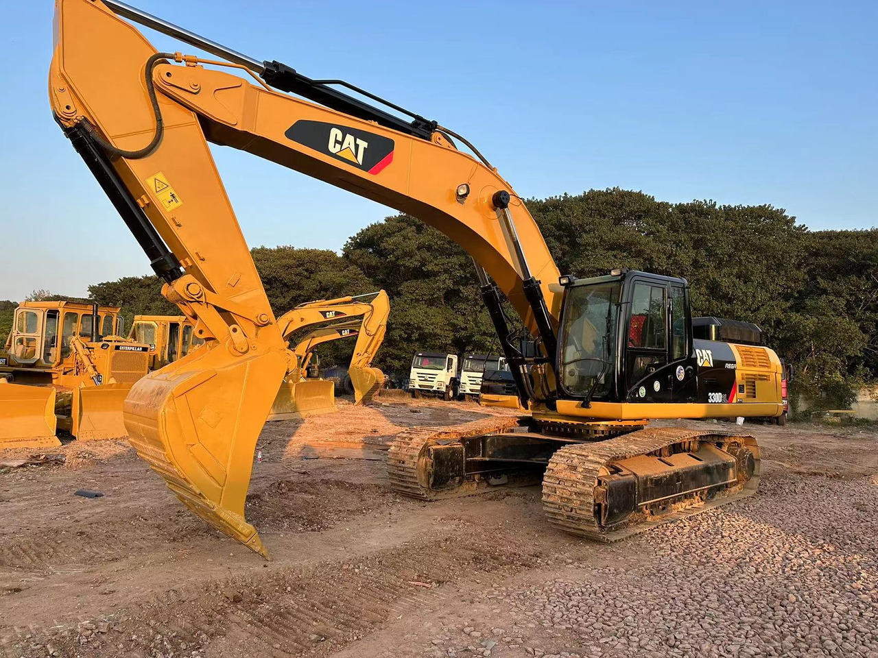 CATERPILLAR 330D2L excavator - حفار زاحف: صورة 4 CATERPILLAR 330D2L excavator - حفار زاحف: صورة 4