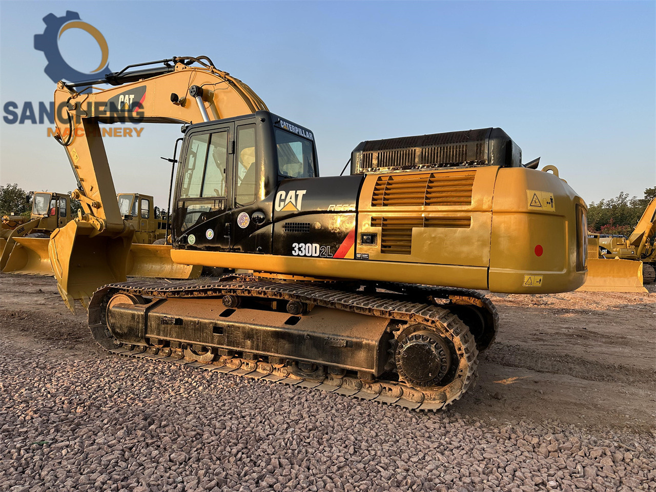 CATERPILLAR 330D2L - حفار زاحف: صورة 5 CATERPILLAR 330D2L - حفار زاحف: صورة 5