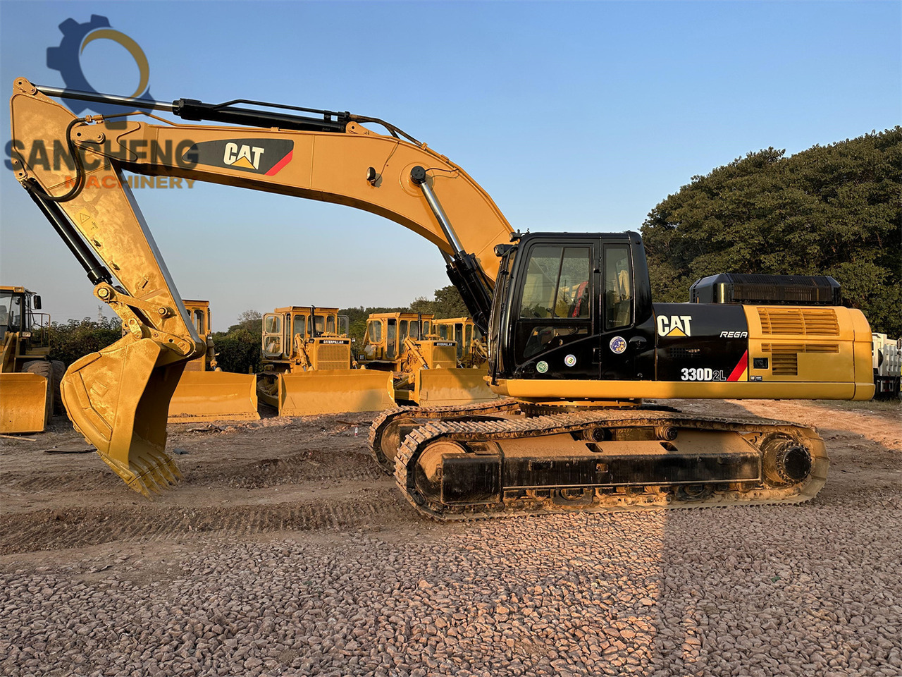 CATERPILLAR 330D2L - حفار زاحف: صورة 3 CATERPILLAR 330D2L - حفار زاحف: صورة 3