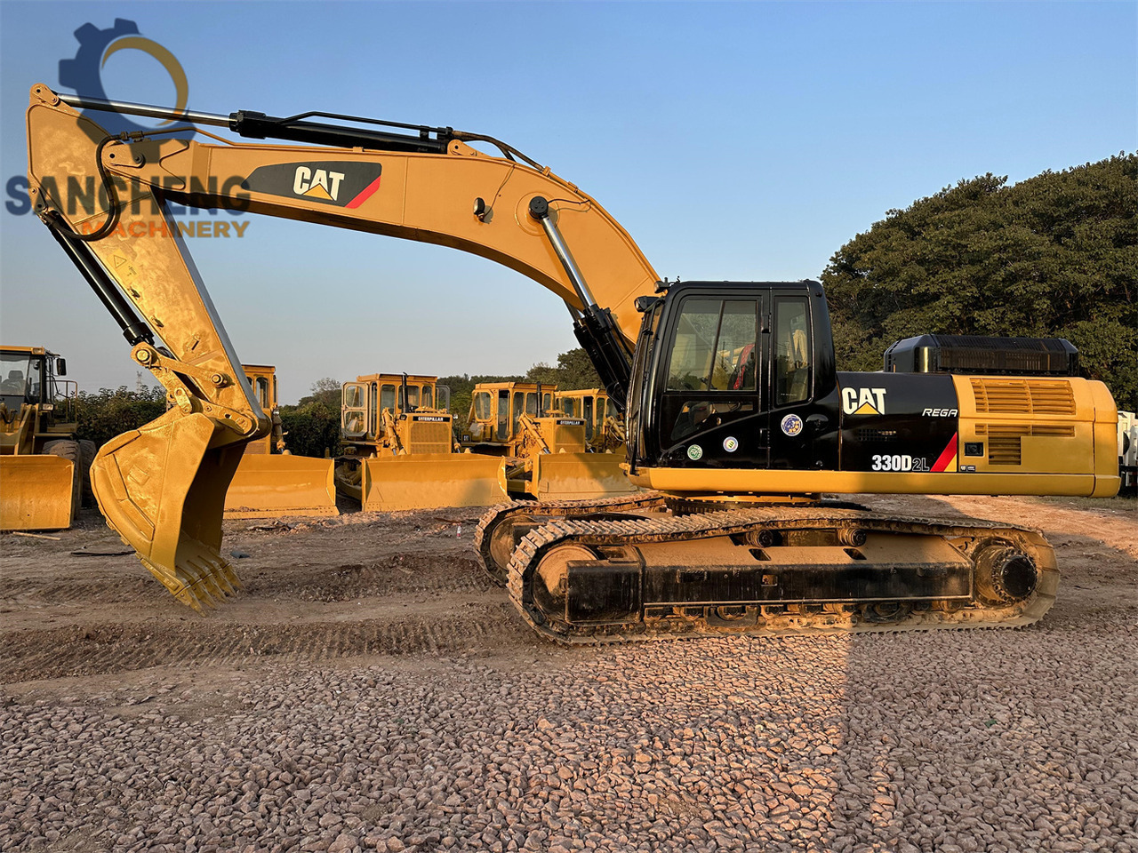 CATERPILLAR 330D2L - حفار زاحف: صورة 1 CATERPILLAR 330D2L - حفار زاحف: صورة 1