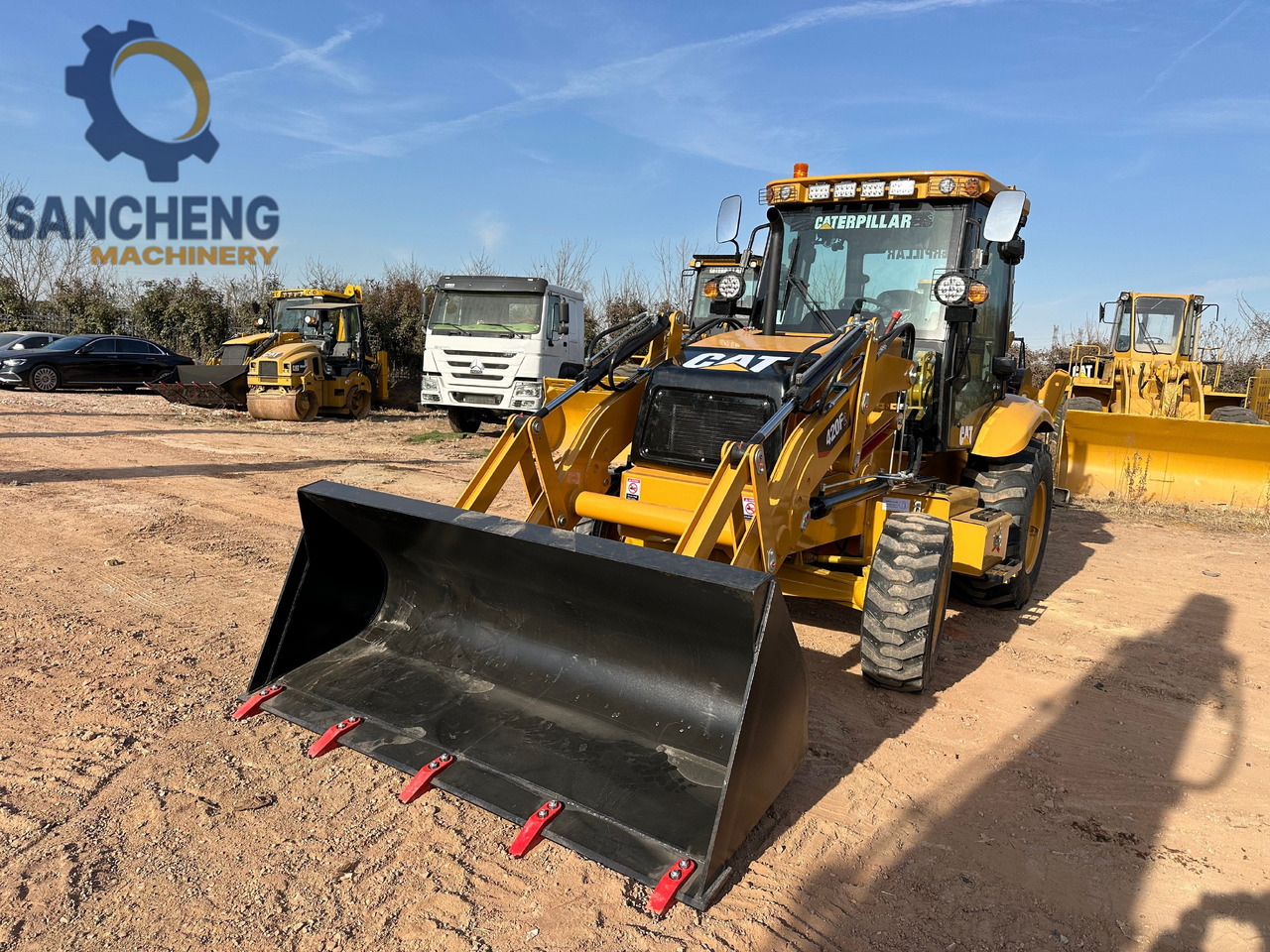 CATERPILLAR 420F2 - لودر ذو محراث خلفي/ باكهو: صورة 5 CATERPILLAR 420F2 - لودر ذو محراث خلفي/ باكهو: صورة 5