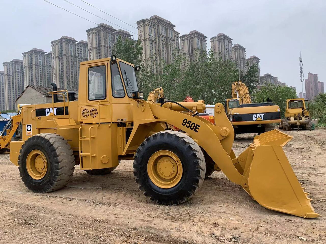 CATERPILLAR 950E - اللودر بعجل: صورة 2 CATERPILLAR 950E - اللودر بعجل: صورة 2