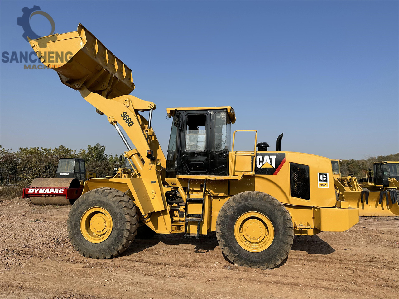 اللودر بعجل CATERPILLAR 966G: صورة 10