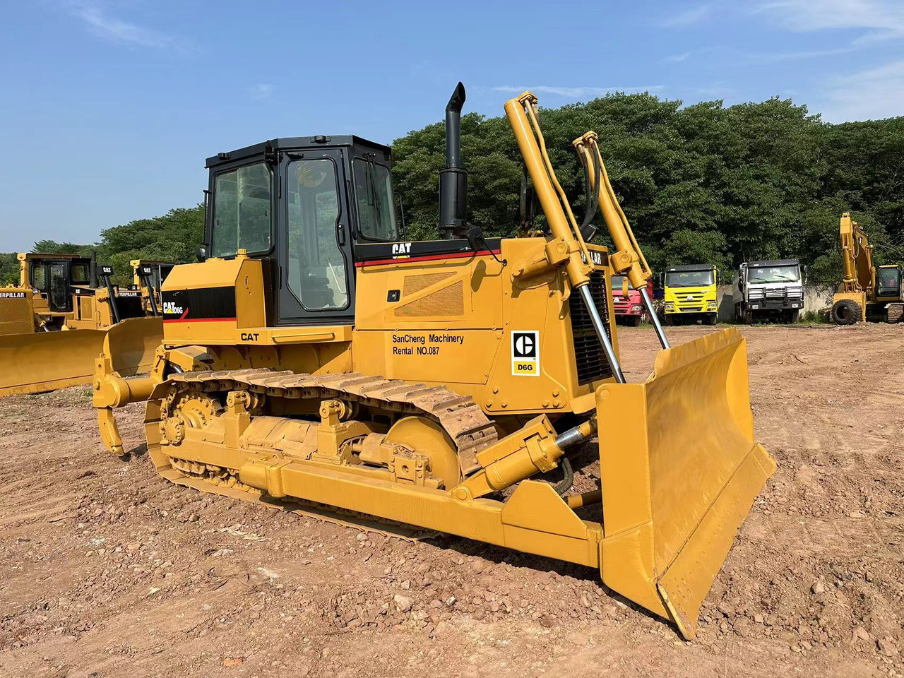 CATERPILLAR D6G Crawler Dozer - بلدوزر: صورة 2 CATERPILLAR D6G Crawler Dozer - بلدوزر: صورة 2