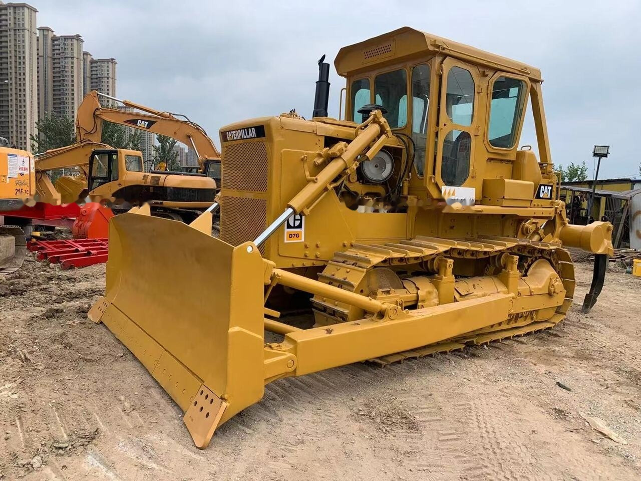 CATERPILLAR D7G - بلدوزر: صورة 2 CATERPILLAR D7G - بلدوزر: صورة 2
